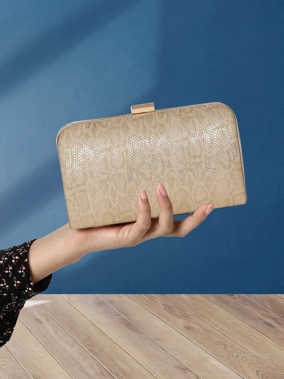 Caprese Party Teirra Box Clutch Medium Beige