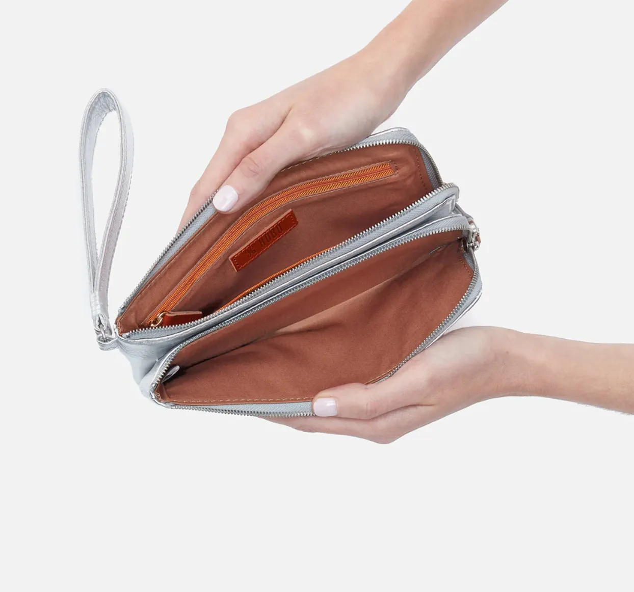 Hobo Dayton Wristlet