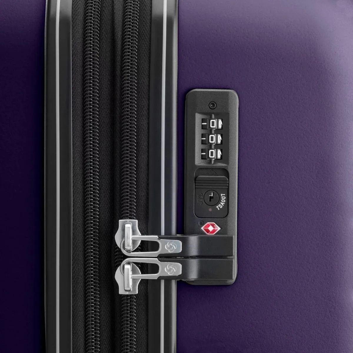 Samsonite Sirocco Spinner Medium Expandable Luggage